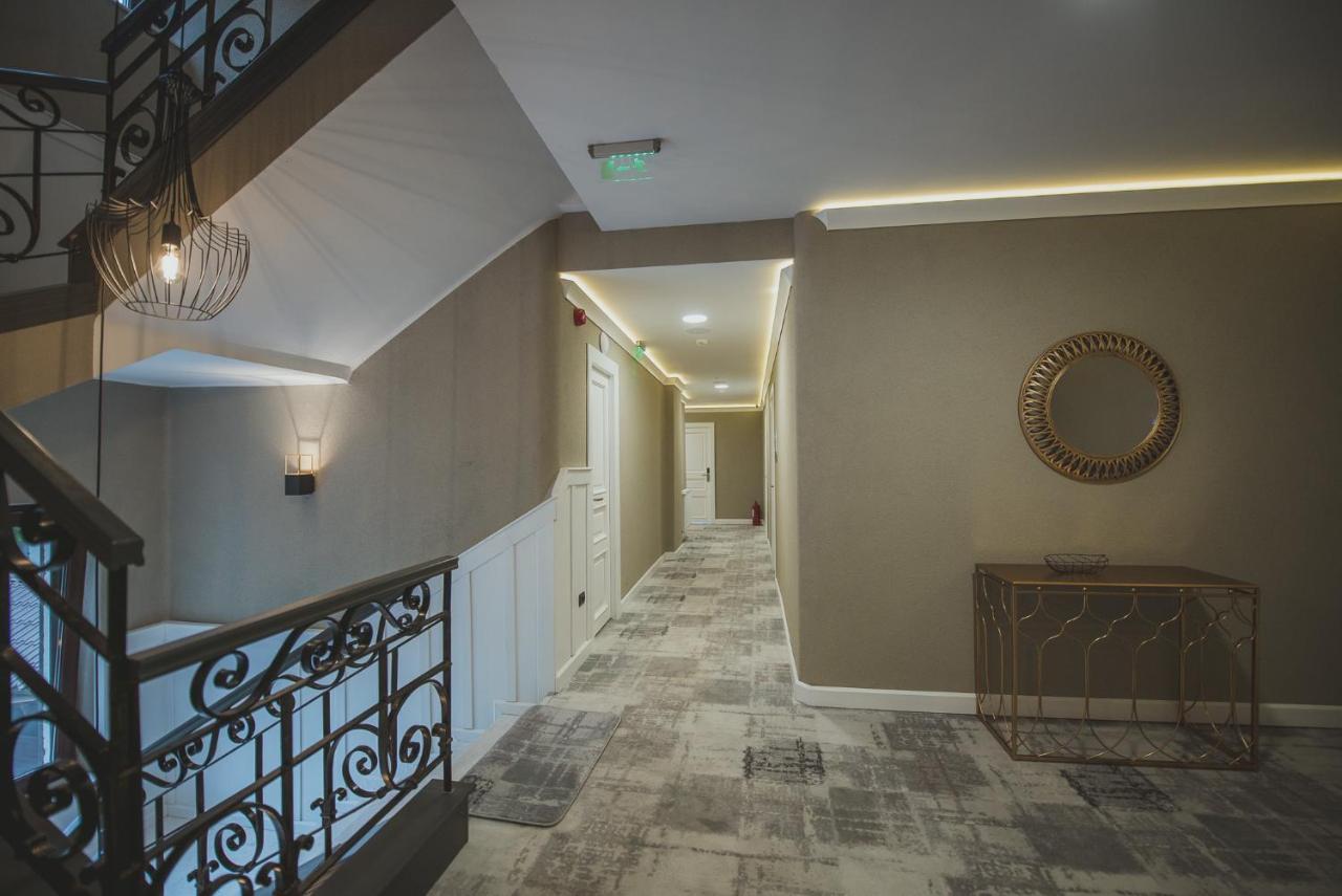 Elexus Boutique Hotel Predeal Exterior photo