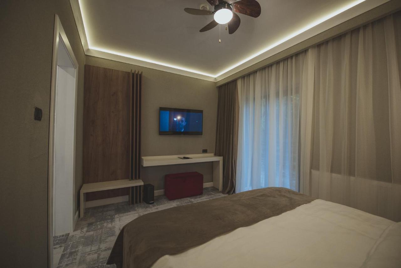 Elexus Boutique Hotel Predeal Exterior photo