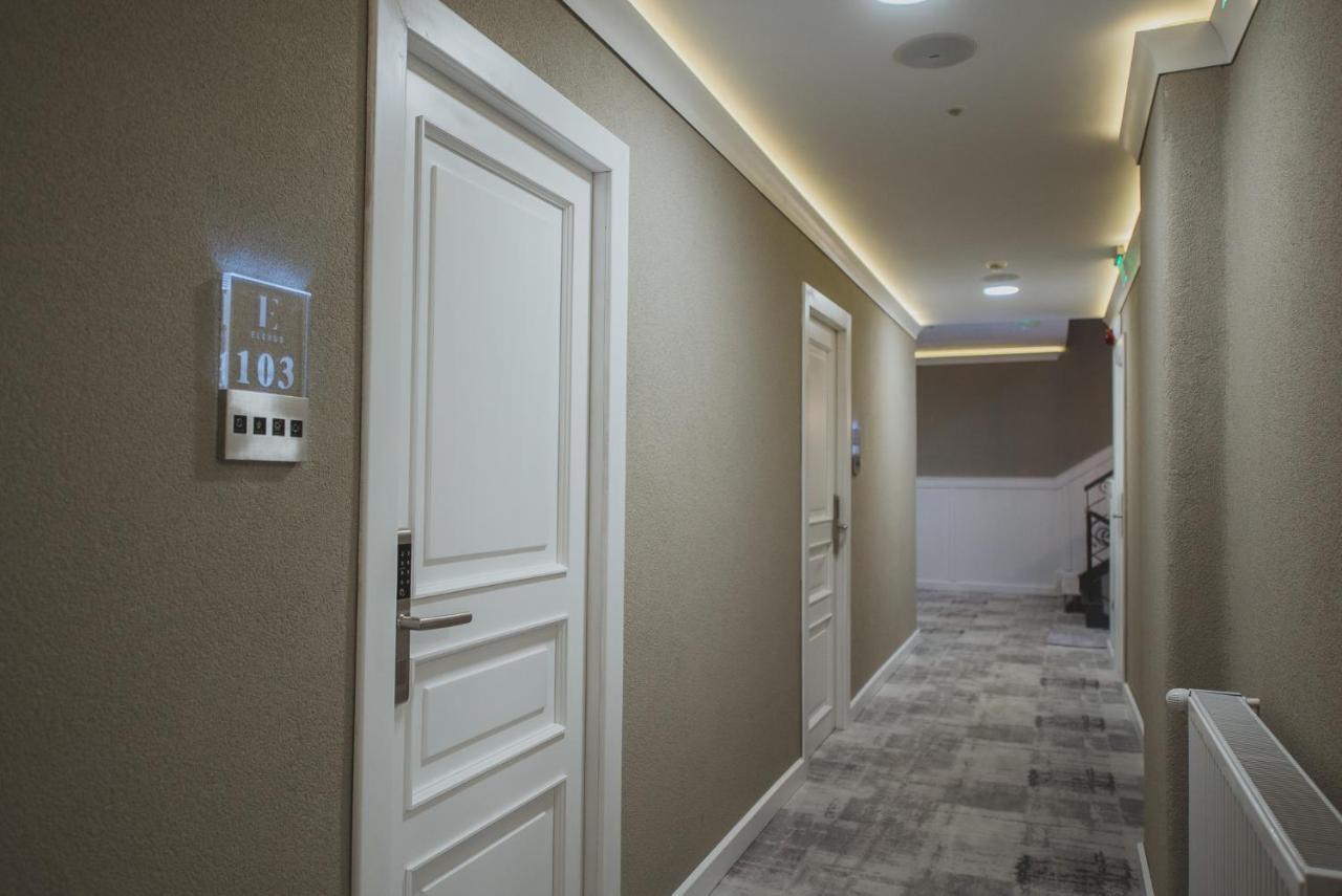 Elexus Boutique Hotel Predeal Exterior photo