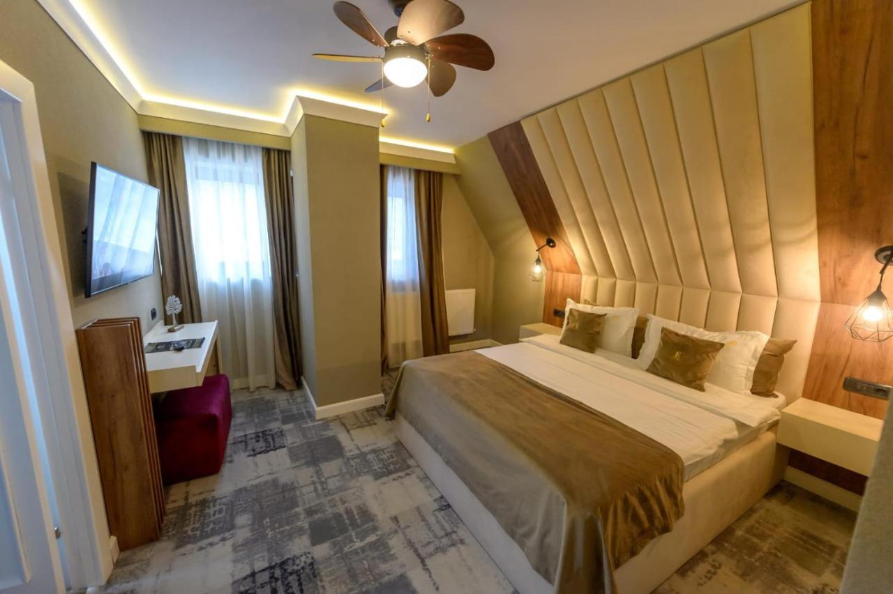 Elexus Boutique Hotel Predeal Exterior photo