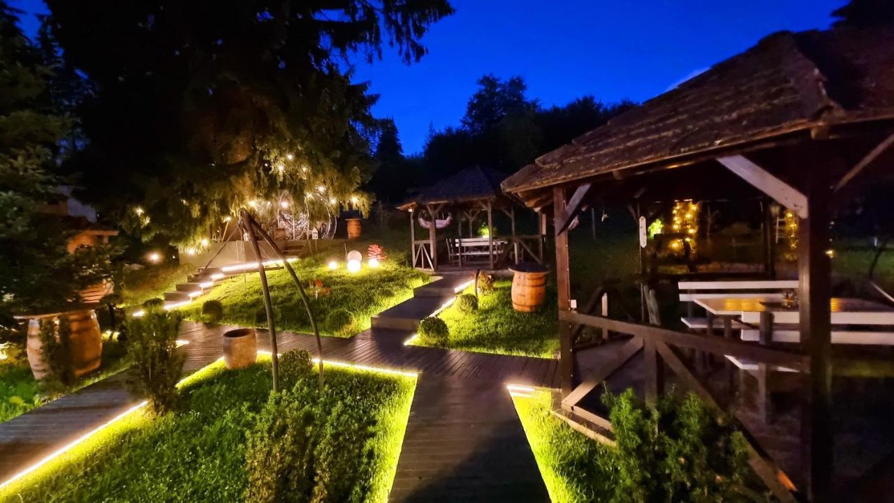 Elexus Boutique Hotel Predeal Exterior photo