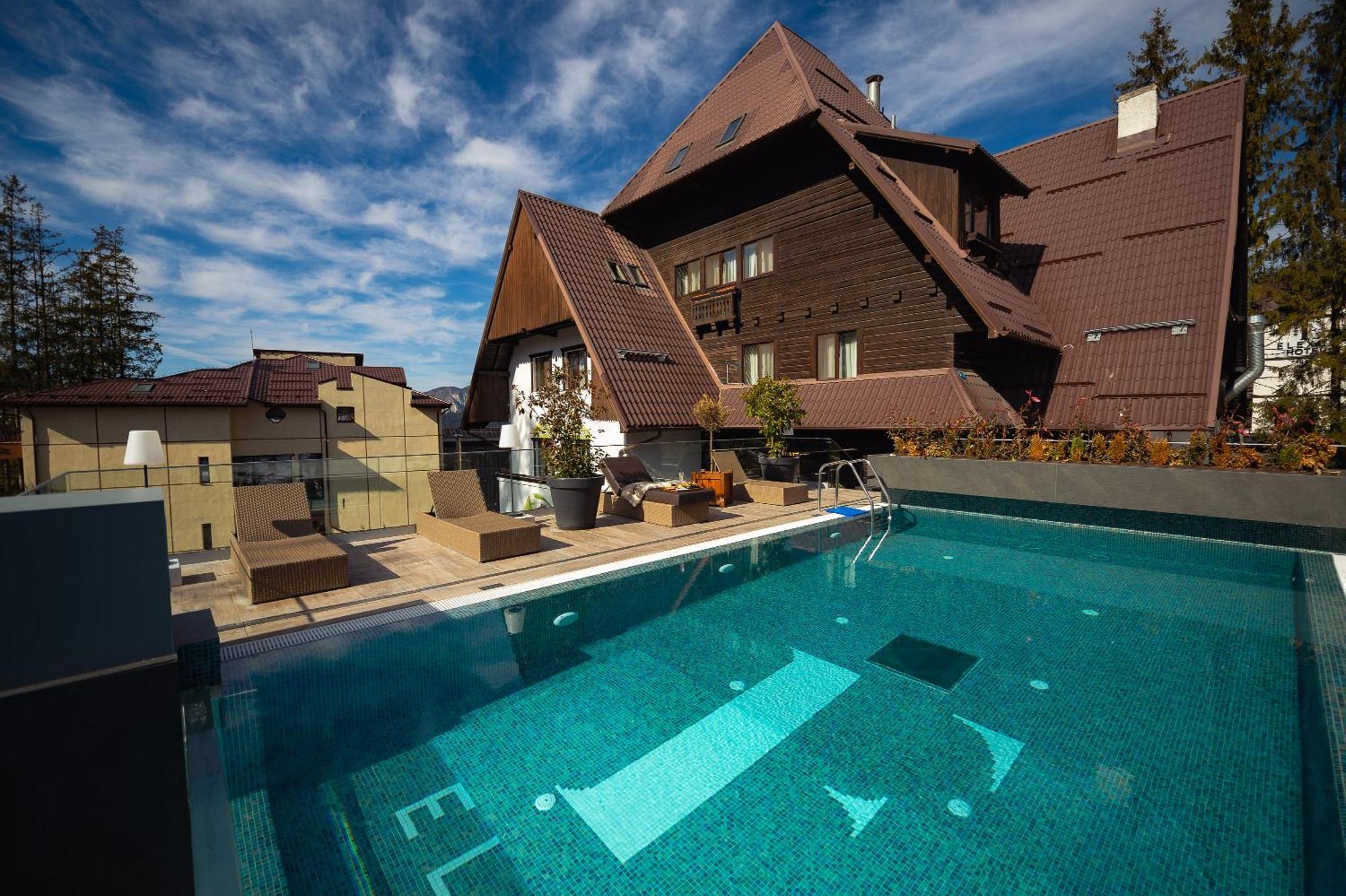 Elexus Boutique Hotel Predeal Exterior photo